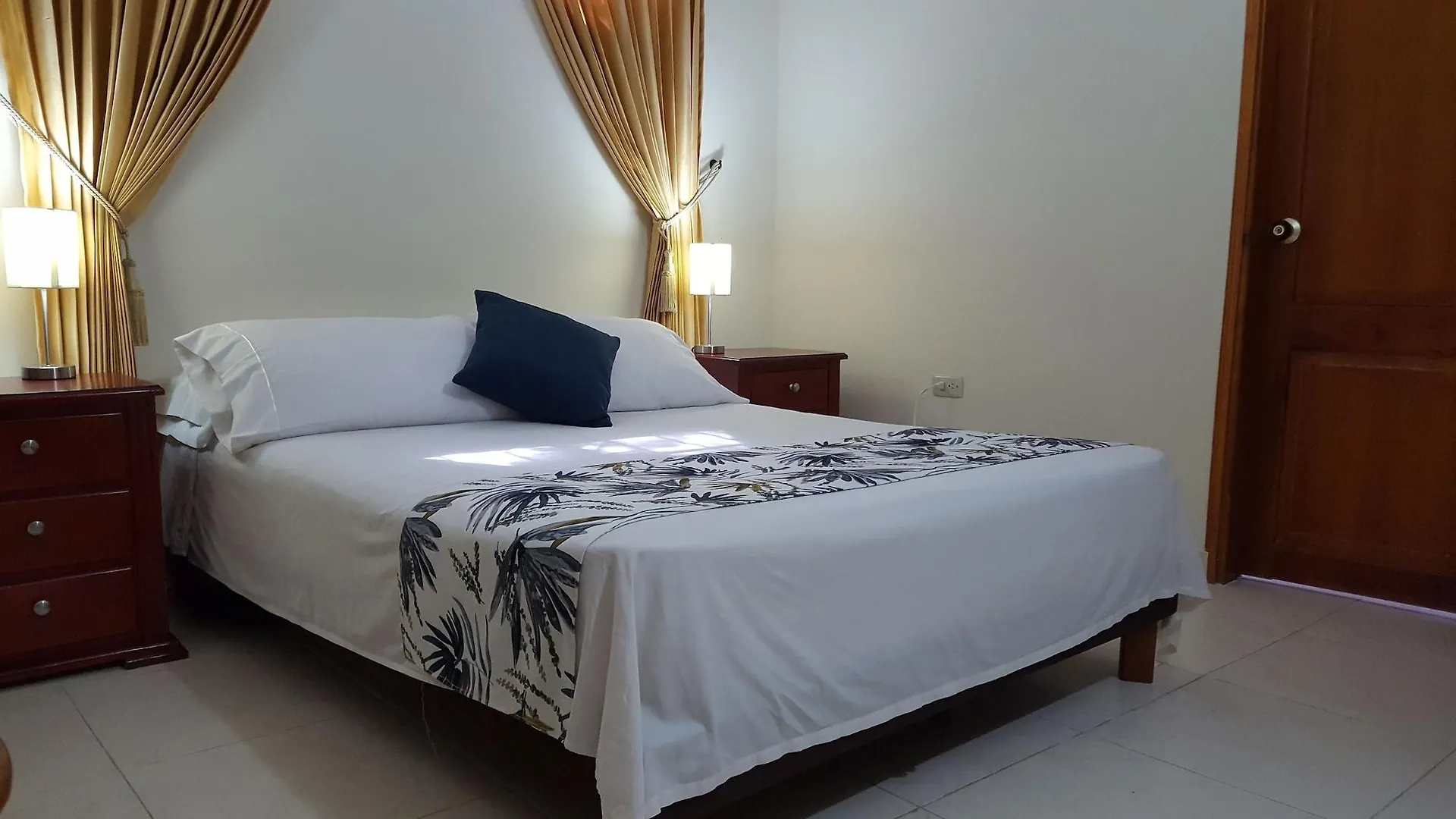 Hotel San Miguel Imperial Santa Marta  Santa Marta (Magdalena)